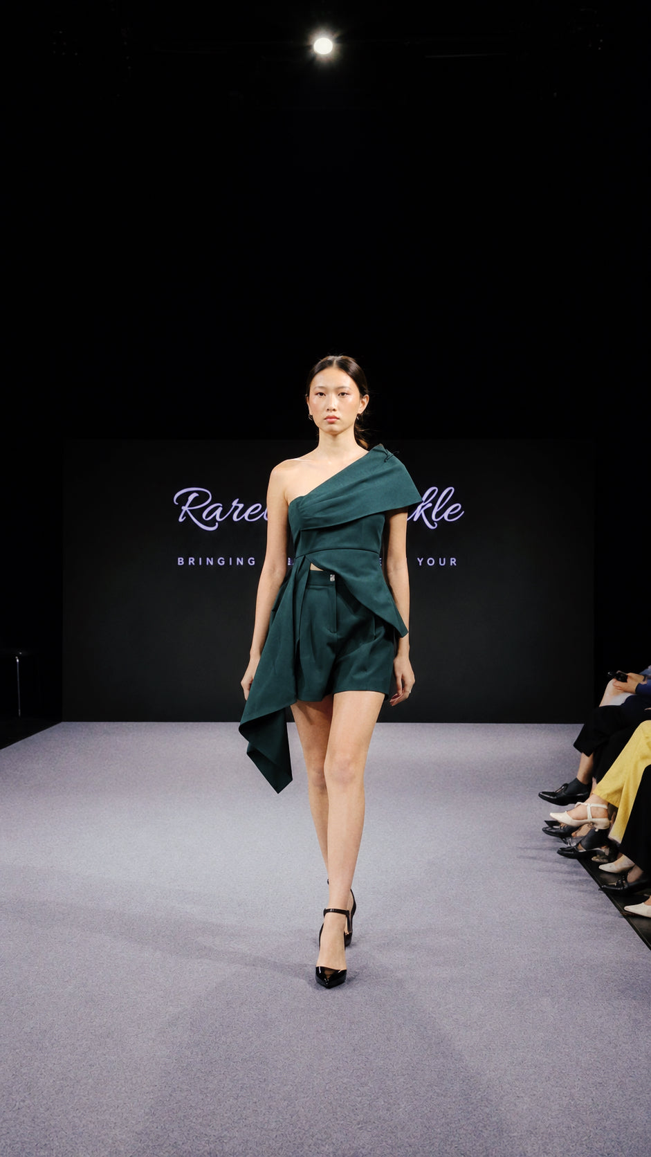 Aveline Asymmetric One-Shoulder Set